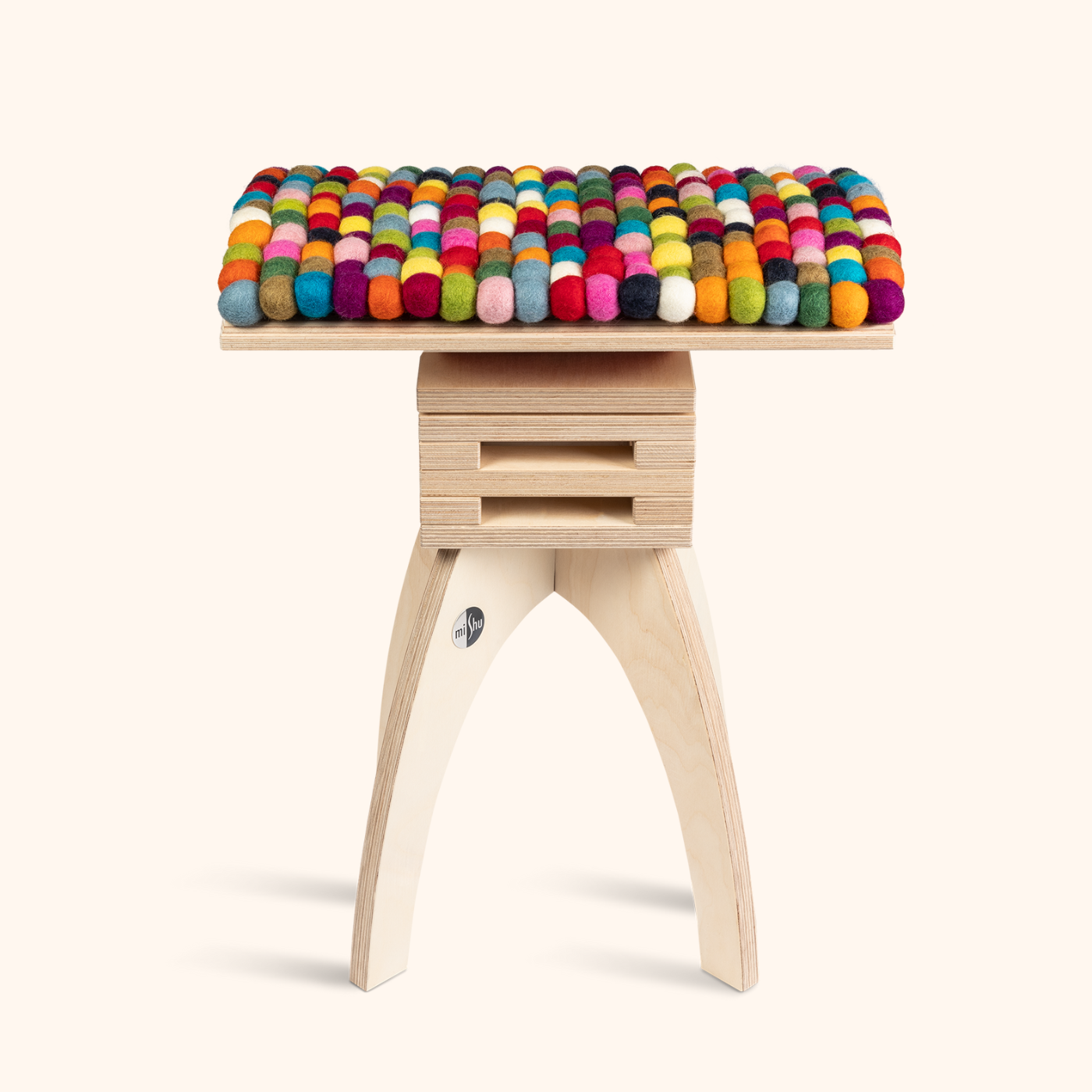 Kissen buntfilz auf san 