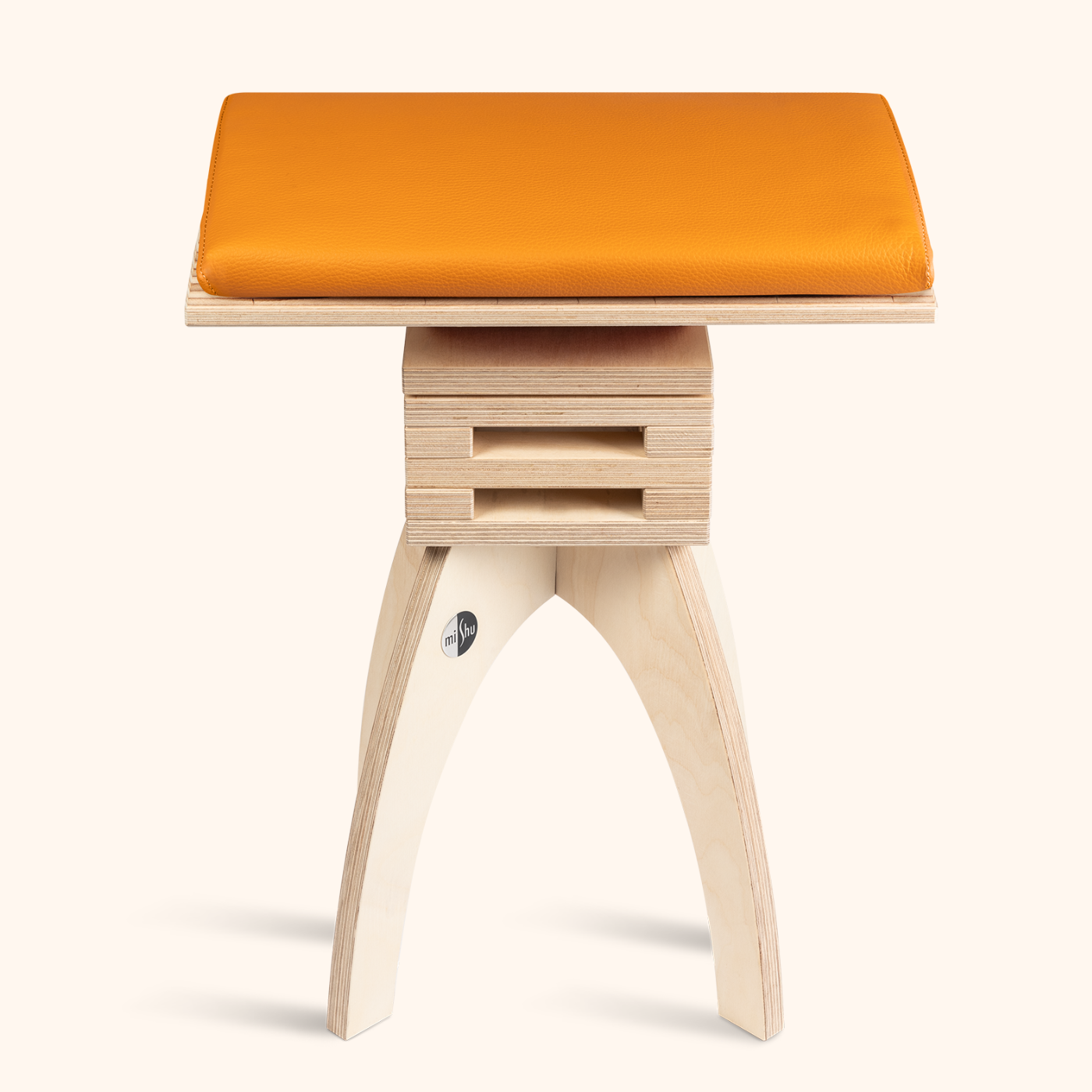 Kissen orange auf san 